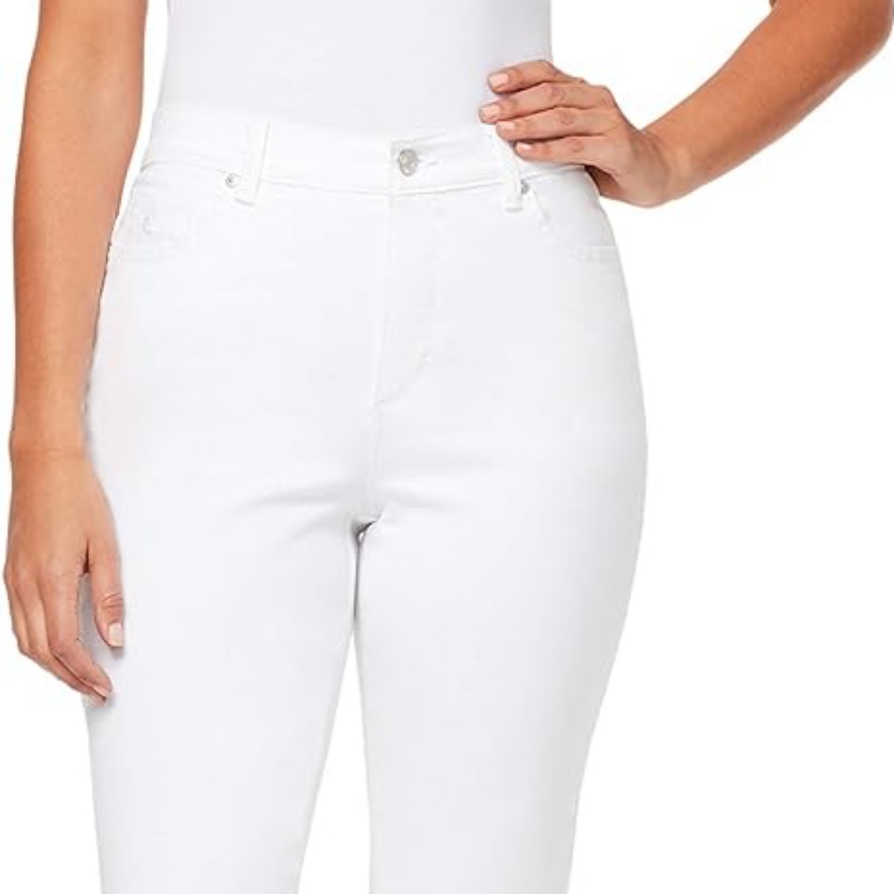 NWT Gloria Vanderbilt Women's Plus Amanda Boot Classic Rise White Denim 12 Jeans